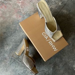 GIA x Rosie Huntington-Whiteley sandals